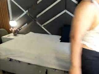 agatathompson webcam