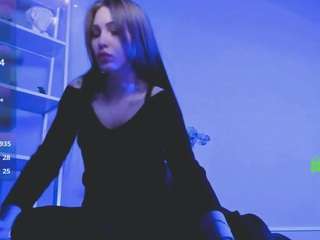 ariel-shadow's CamSoda show and profile