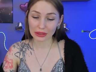 ariel-shadow's CamSoda show and profile