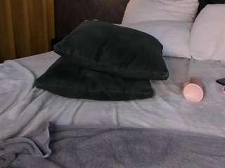 barbara-alen, female webcam model,  years old, on live webcam