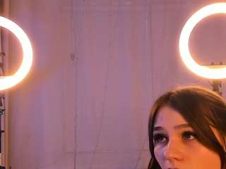 barbara-alen's CamSoda show and profile