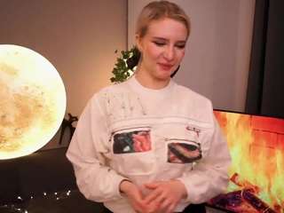 crystaduesterback webcam