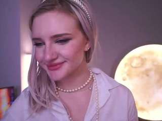 crystaduesterback webcam