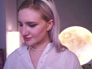 crystaduesterback webcam