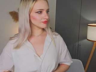 crystaduesterback webcam