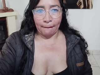 gracematuremilf Live Webcam on CamSoda