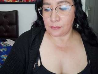 gracematuremilf live webcam show
