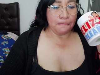 GraceMaturemilf live webcam show