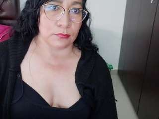 GraceMaturemilf live cam preview