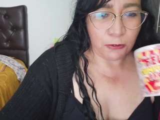 GraceMaturemilf live cam preview