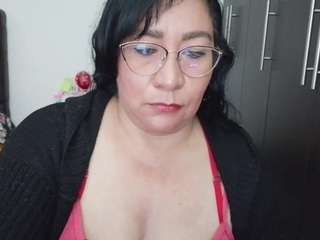 GraceMaturemilf live cam preview