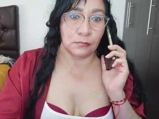 GraceMaturemilf live cam preview