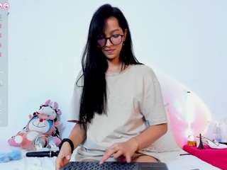 lia-honey webcam