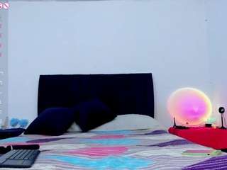 lia-honey Live Webcam on CamSoda