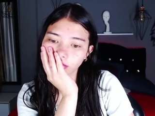 lizziesweets Live Webcam on CamSoda