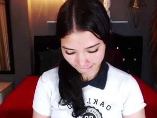 lizziesweets Live Webcam on CamSoda