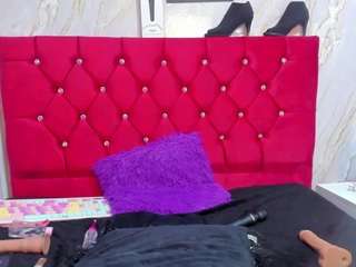 mariamschubert Live Webcam on CamSoda