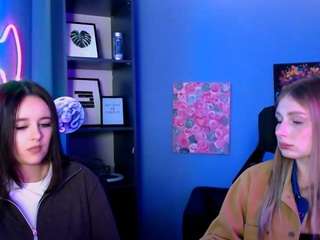  mary-meow-hot chat room