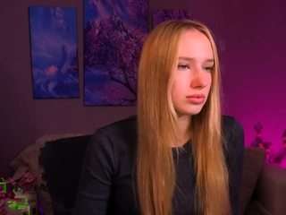 mary-meow-hot live webcam on Soda Cams