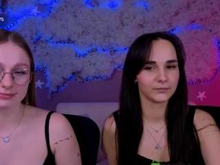 mary-meow-hot, female webcam model,  years old, on live webcam