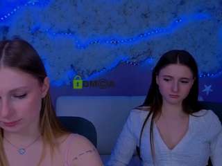 mary-meow-hot live cam profile