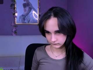 mary-meow-hot live cam profile