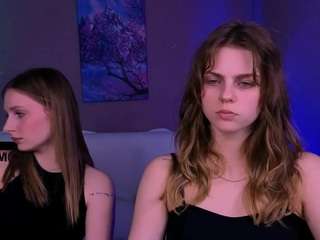 mary-meow-hot live cam profile