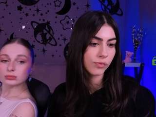 Live stream of mary-meow-hot