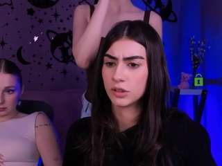 Live stream of mary-meow-hot