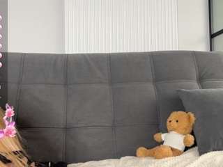 mirajuicyjune Live Webcam on CamSoda