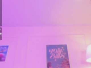 emma-soull's CamSoda show and profile