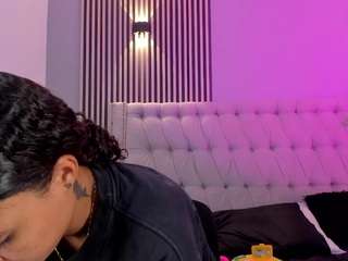 gysellhanson Live Webcam on CamSoda