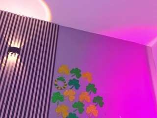 gysellhanson live cam profile