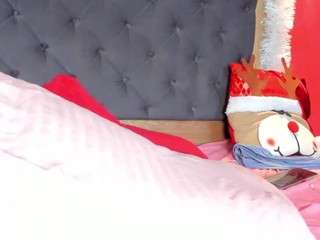  yayahilton chat room