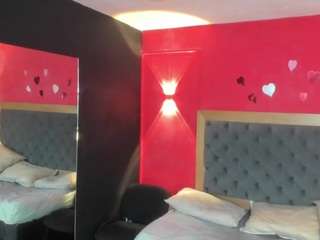 YayaHilton