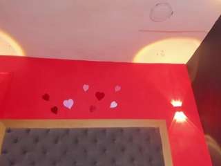 YayaHilton live cam