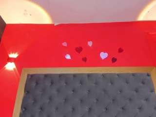 yayahilton Live Webcam on CamSoda