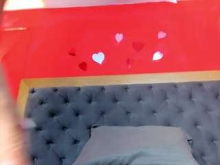 YayaHilton live cam preview