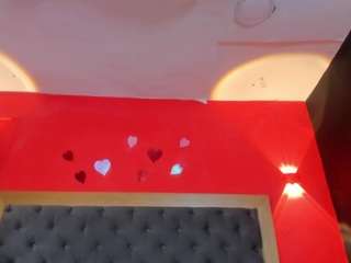 YayaHilton live cam preview