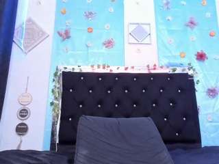 andriusmith's CamSoda show and profile