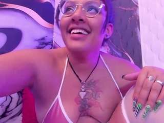 ashley-17