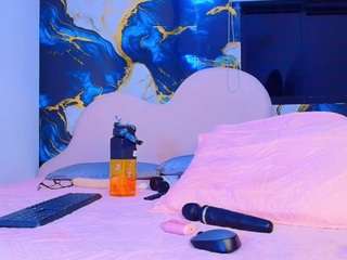 collett-t's live room
