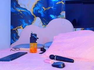 collett-t's live room