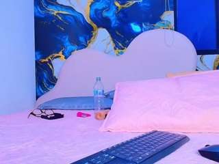 collett-t's live room