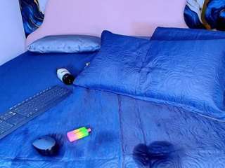 collett-t live cam preview