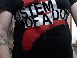 curly-greeneyed webcam