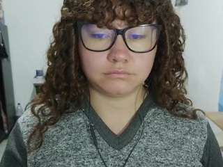 Curly-greeneyed