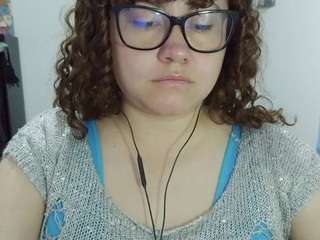 Curly-greeneyed