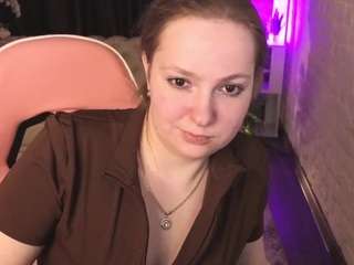 elizabethwalson's CamSoda show and profile