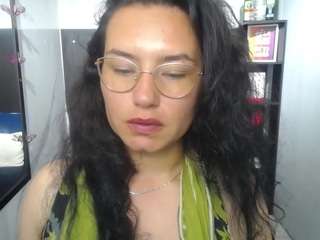 koral-purple Handjob live webcam